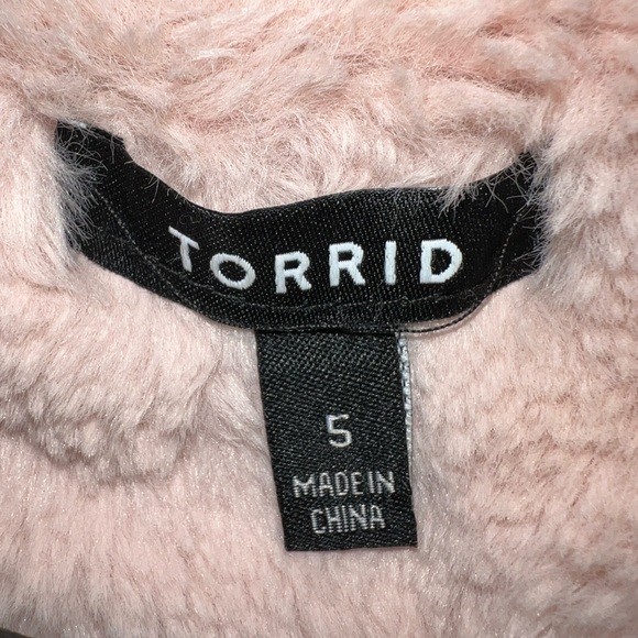 Torrid Green/ Peach Adirondack Size 5 Heavy Duty Winter Coat. Like new. - Picture 7 of 12